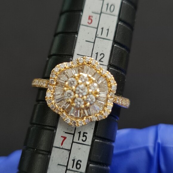 Beautiful diamond ring size 6  - Part 1 - Picture 15 of 16